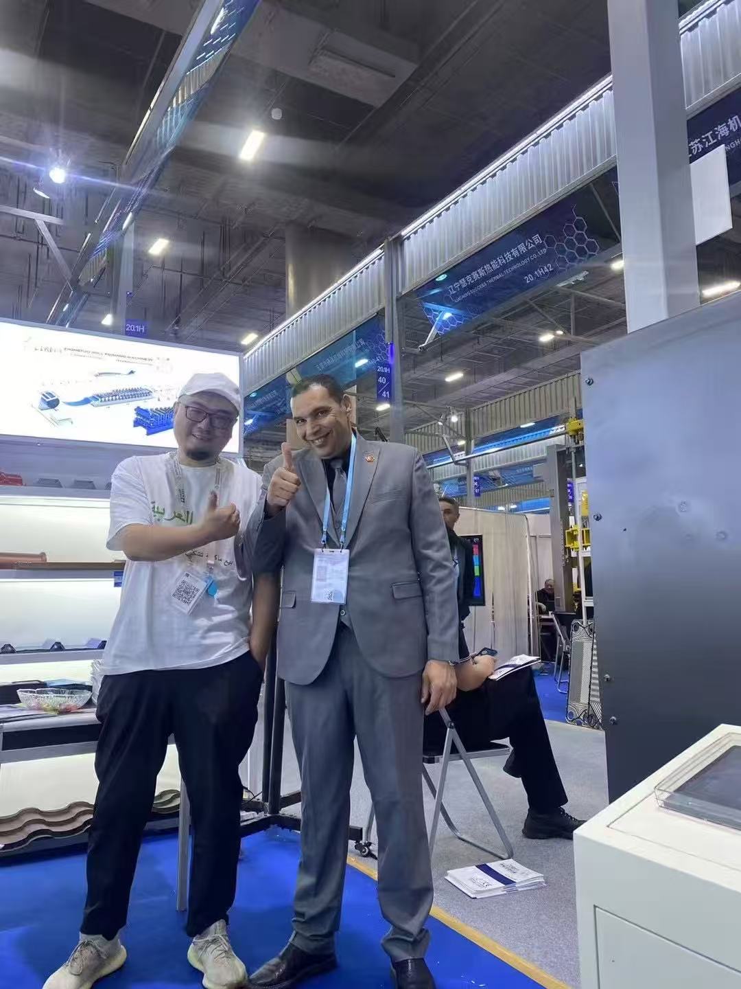 The Canton Fair is in full swing! Our colleagues at the booth are bustling with activity
