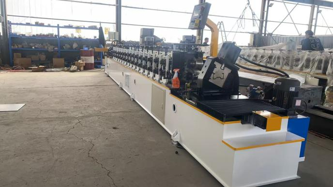 Fully Automatic Tracking Servo Shearing M-shaped Keel Machine Fully Automatic Tracking Servo Shearing M-shaped Keel Machine