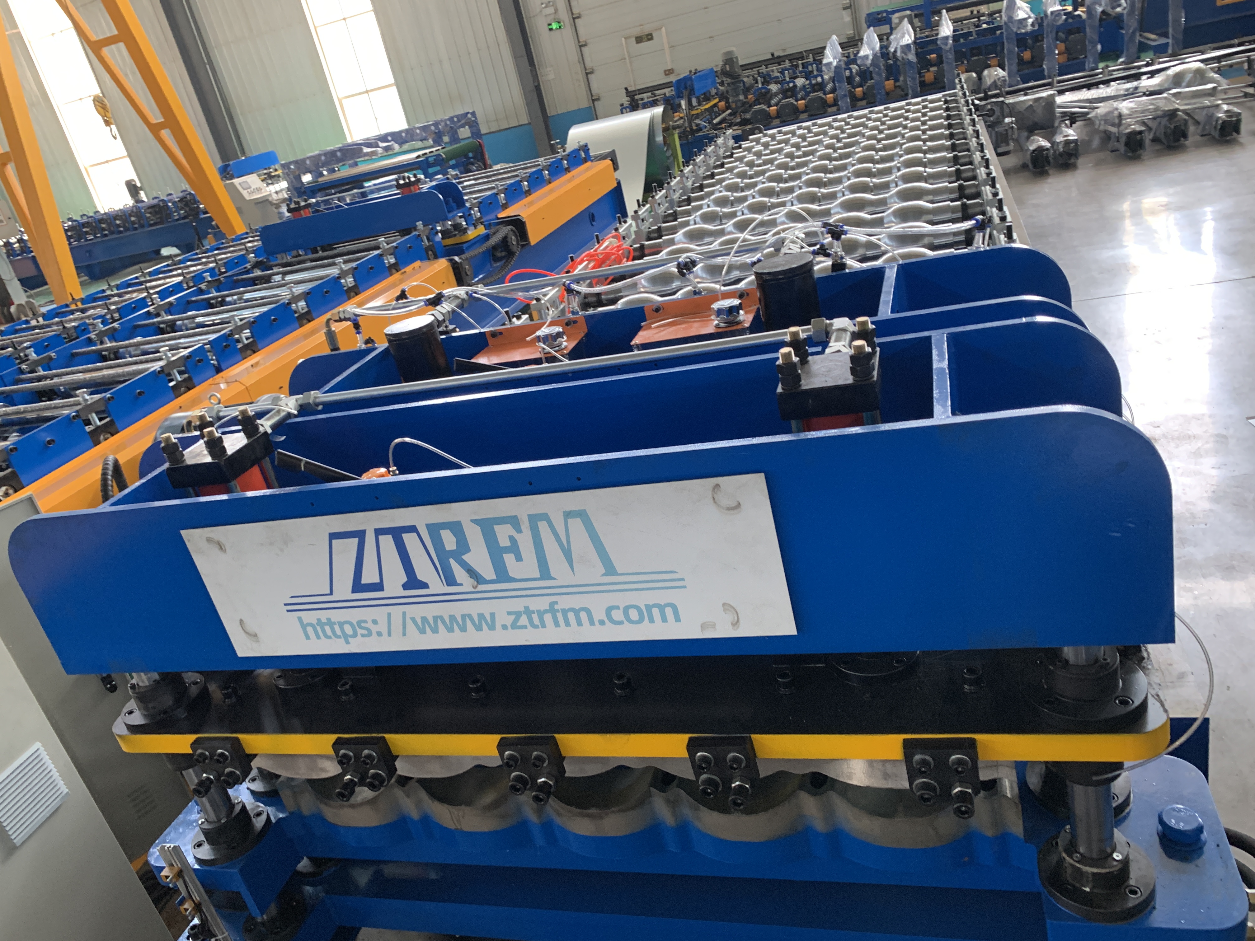 High-precision Glazed Roofing Sheet Making Machine
