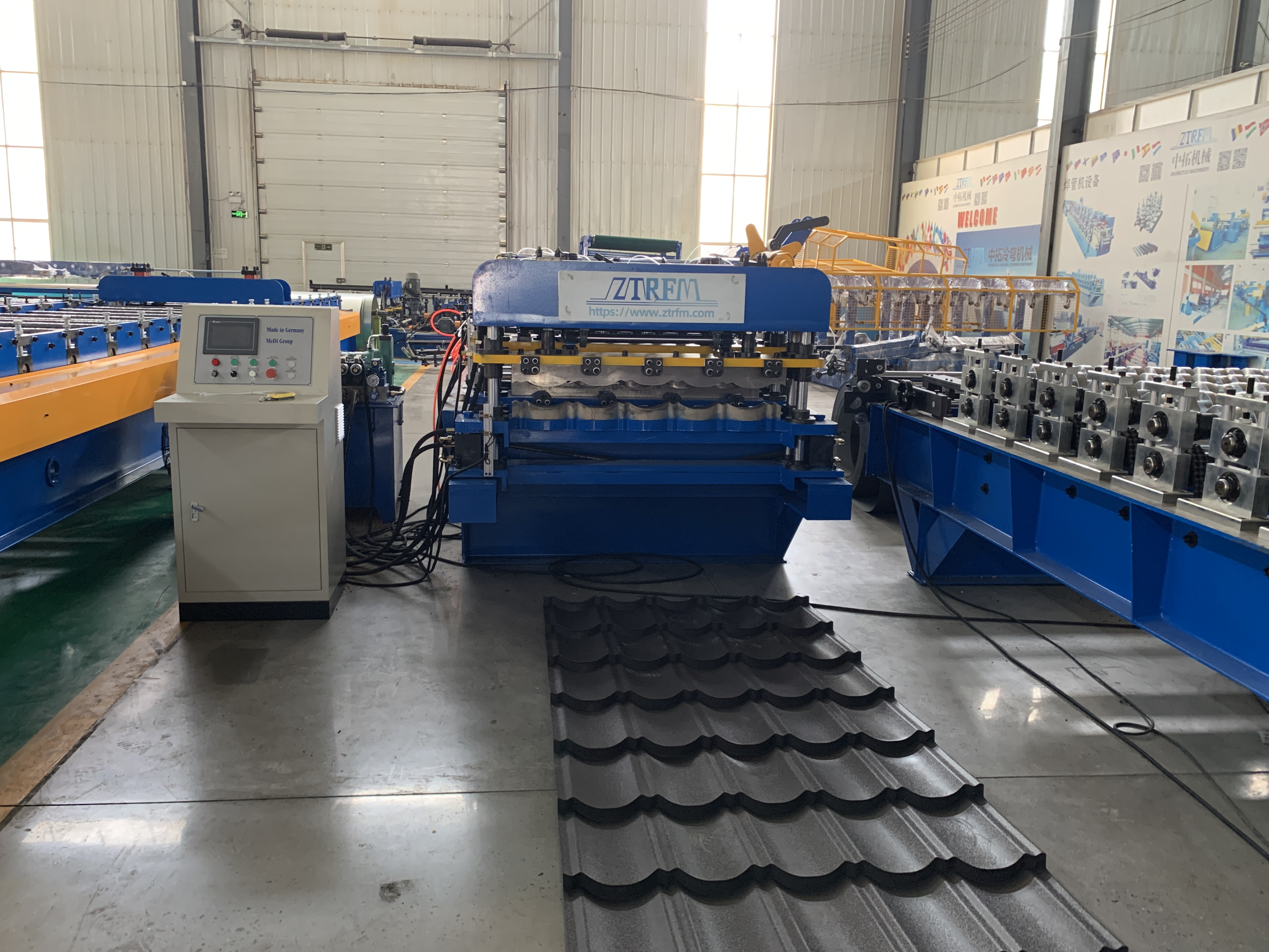 High-precision Glazed Roofing Sheet Making Machine