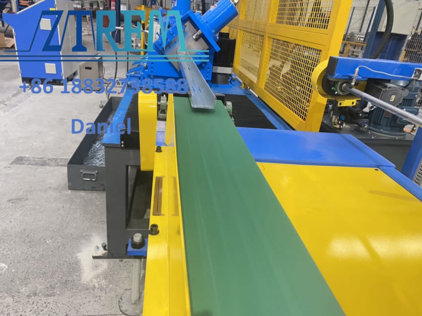 ZTRFM Automatic change width C stud U track keel making machine